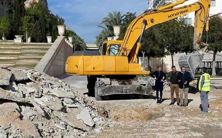 El Ayuntamiento renueva el firme y la instalación eléctrica del auditorio Julio Iglesias del Parque de l’Aigüera