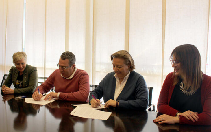 El Ayuntamiento renueva su compromiso con el programa ‘Escola de Frikis’ del Parque Científico de la UMH 