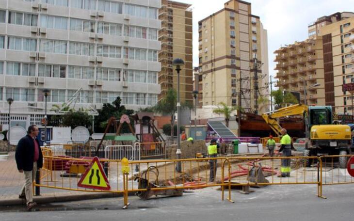 Benidorm mejora con una rotonda el tránsito en el cruce de las avenidas Demarrador y Gerona
