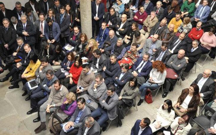 El alcalde asiste a la Comisión Territorial de la FEMP que aborda el futuro decreto que permitirá a los municipios reinvertir el superávit de 2017