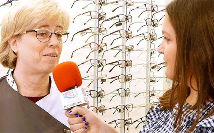 ‘Benidorm fet a mà’ graba los comercios tradicionales de la avenida Beniardà