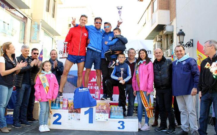 Juan Antonio Fernández Cantos se impone en el 39º Cross El Calvari celebrado esta mañana