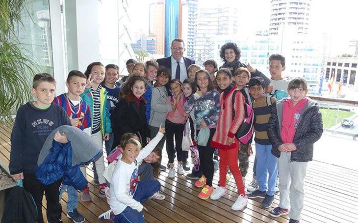 Alumnos del Gaspar López estudian la organización del municipio
