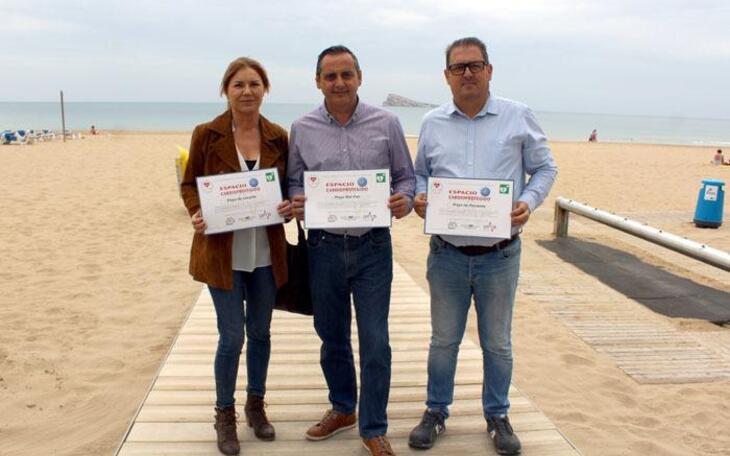 Las playas de Benidorm renuevan su certificado como ‘Espacio Cardioprotegido’