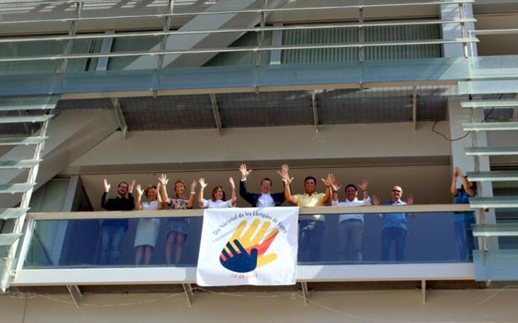 Benidorm se suma al Día Nacional de la Lengua de Signos