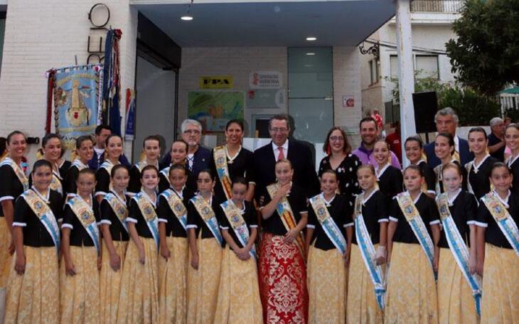 Benidorm presenta su cartel anunciador de les Festes Majors Patronals 2018, obra de la artista Marina Sanchís 