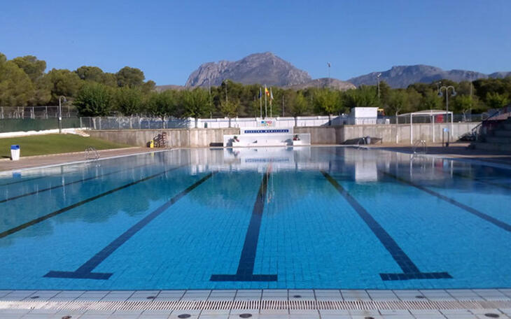 Benidorm reabre la piscina y las pistas de tenis de Foietes tras el Low Festival