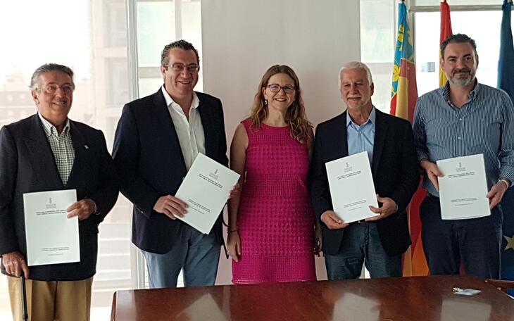 Benidorm, l’Alfàs, Altea y la Conselleria sellan el convenio para la vigilancia conjunta de la zona marina de Serra Gelada