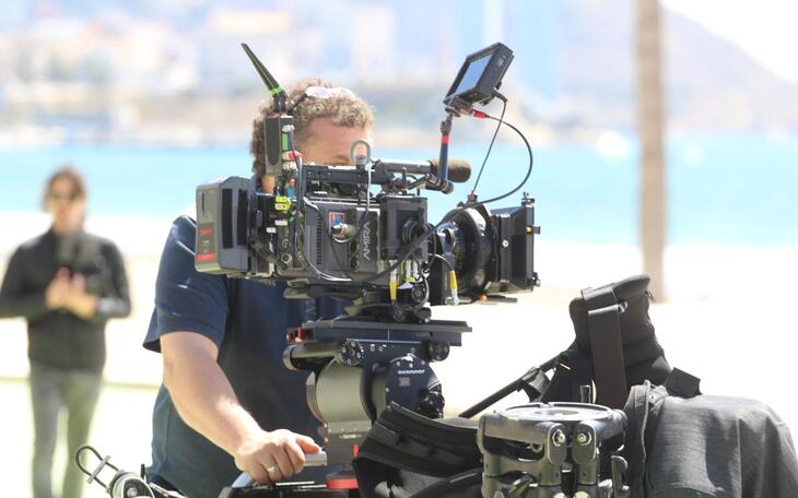 La AVT reconoce la labor de promoción y comunicación turística de la Benidorm Film Office
