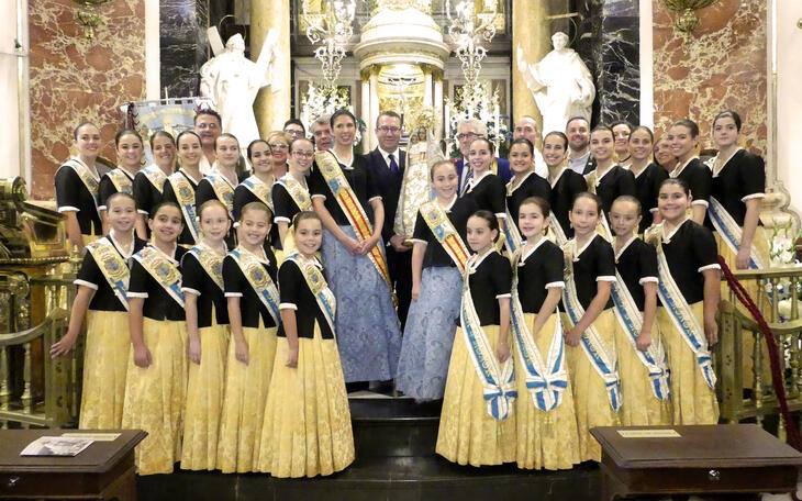 Las Fiestas de Benidorm acompañan a la Virgen del Sufragio en su visita a la ‘Geperudeta’