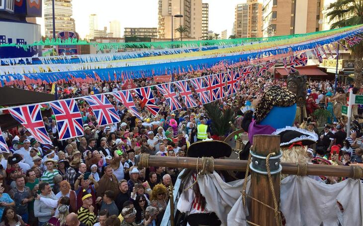 Benidorm espera más de 35.000 británicos para celebrar el Fancy Dress