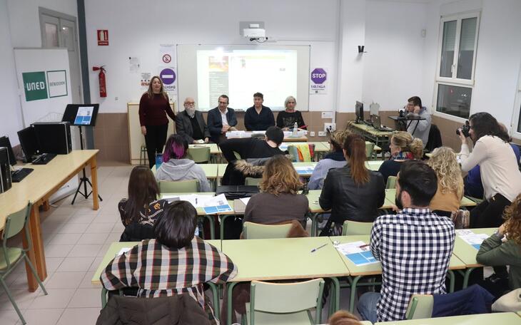 Toni Pérez participa en la jornada sobre ‘La Violencia de Género y las relaciones tóxicas’ celebrada en la UNED de Benidorm