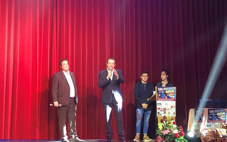 El XIX Festival Escolar de las APAS llena un año más el Benidorm Palace