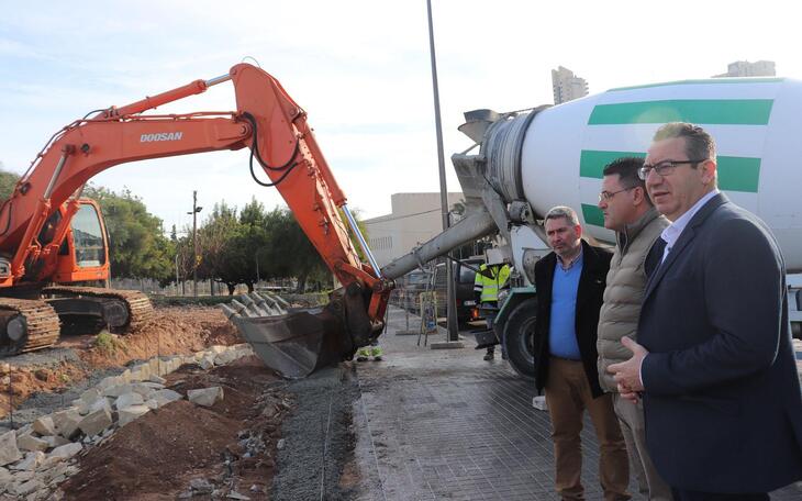 El año nuevo traerá al barrio de Els Tolls mejor accesibilidad, zonas verdes y más plazas de estacionamiento 