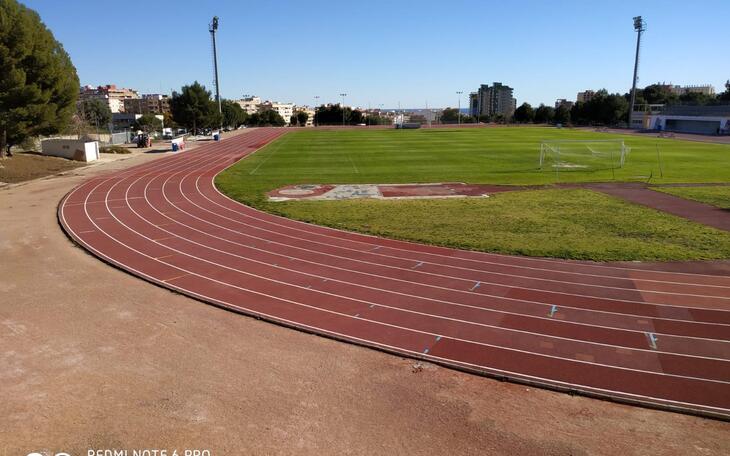 Deportes reabre el lunes la pista de atletismo de la Ciudad Deportiva tras mejorar el firme