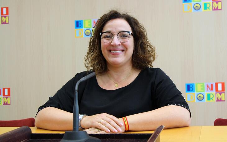 La oposición echa al traste la entrada en vigor de la ordenanza de publicidad y la instalación de electrolineras y gasineras
