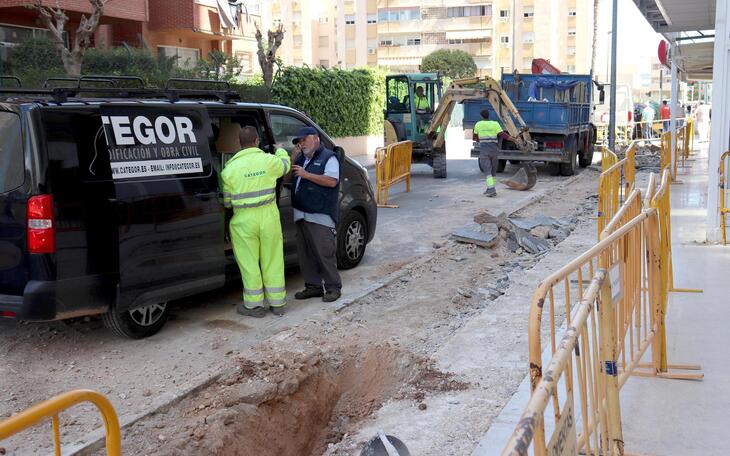 Iberdrola acomete mejoras en el servicio eléctrico en la zona de las calles Noruega y Andalucía 