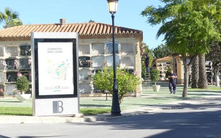 El Cementerio Sant Jaume estará abierto hasta las 19.00 horas con motivo del Día de la Madre
