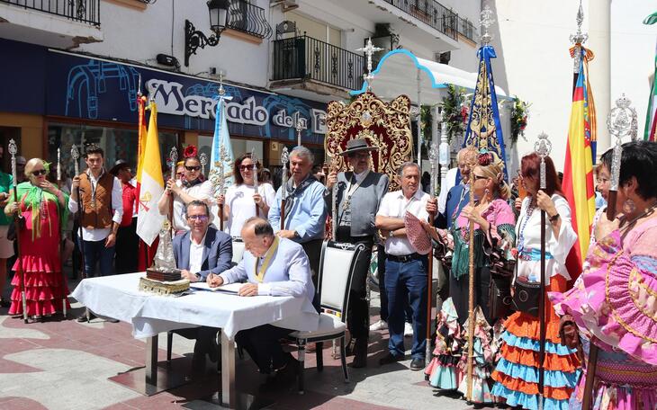 La Hermandad del Rocío celebra su tradicional Triduo y Simulacro de despedida