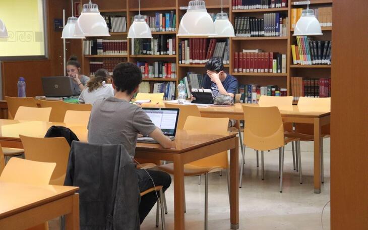 Más de 200 estudiantes de Benidorm realizan desde mañana las pruebas de Selectividad 