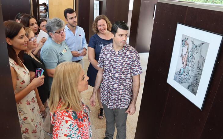‘Los ángeles se funden en la materia, una exposición para conmemorar el ‘Orgullo’