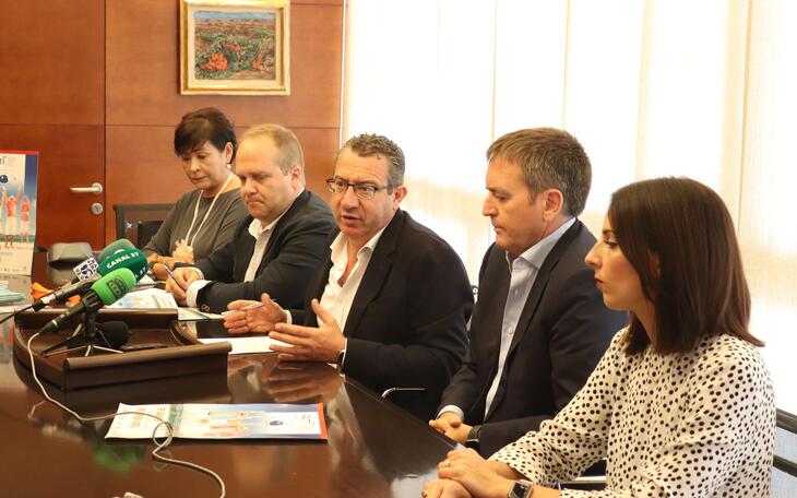 Benidorm ofrece el primer servicio público de atención sanitaria turística inteligente a mayores