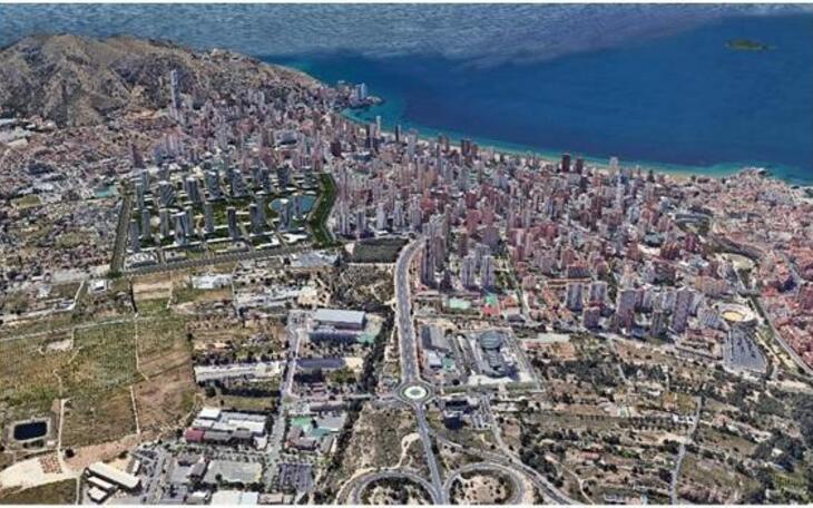 Los propietarios del ‘Ensanche de Levante’ exponen a la Corporación su propuesta de plan parcial