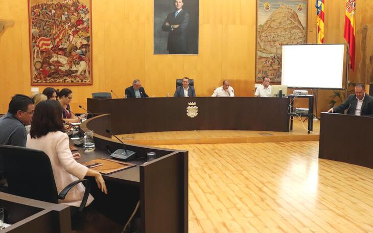 Un total de 702 personas serán convocadas para las 78 mesas electorales del 10-N