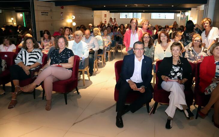 Anémona abre sus jornadas con un encuentro denominado "Por nosotras, en clave de futuro"