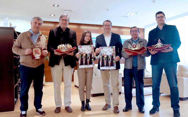 Los emisarios de los Reyes Magos y técnicos municipales preparan la Cabalgata del domingo