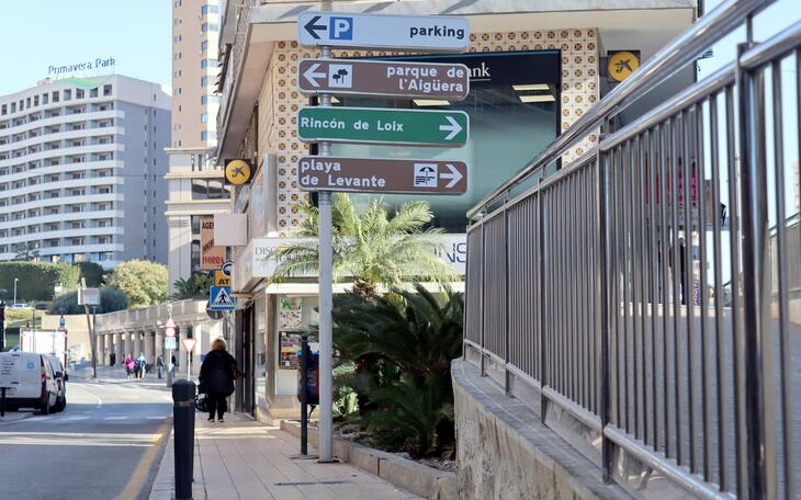 Benidorm inicia este lunes la obra para ampliar la acera de Herrerías que enlaza con la calle Puente para hacerla totalmente accesible