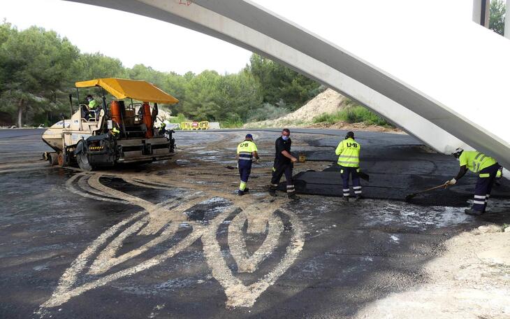 El Ayuntamiento crea un nuevo aparcamiento en 200 plazas en Xixo, que dará servicio a la playa de Poniente