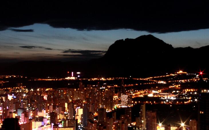 Benidorm obtiene 3 millones de fondos europeos para reducir el consumo eléctrico cerca de un 79% 