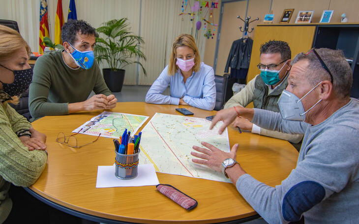 Benidorm dissenya els seus senders de muntanya i BTT a través de 42 camins del Moralet...
