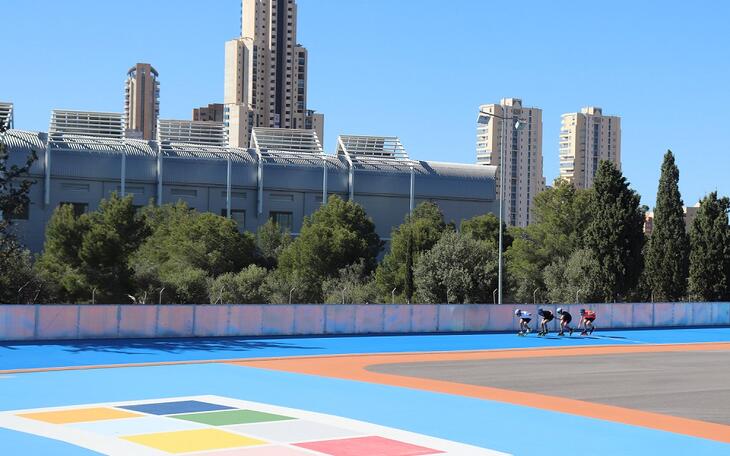 El Ayuntamiento adquirirá el suelo junto al Palau d’Esports para integrar el patinódromo en el complejo deportivo