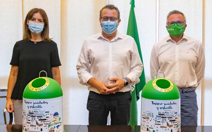 Benidorm se suma a la campaña estival de Ecovidrio y aspira a revalidar su Bandera Verde como ciudad con mayor reciclaje