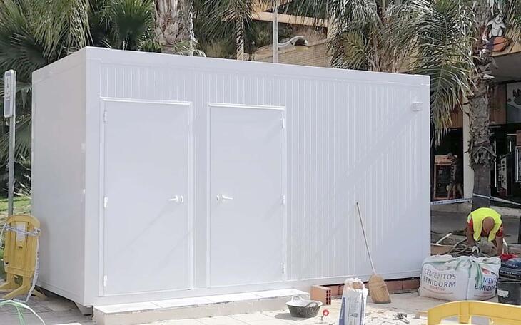 Nuevos baños en Poniente.