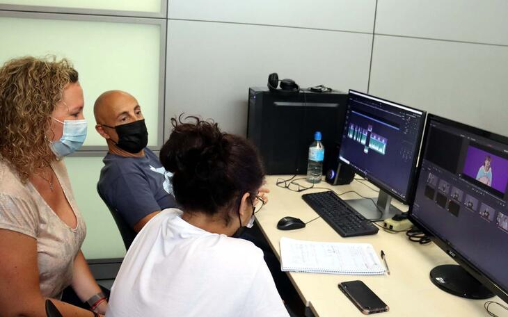 Proceso de montaje de los cortometrajes de Documóvil