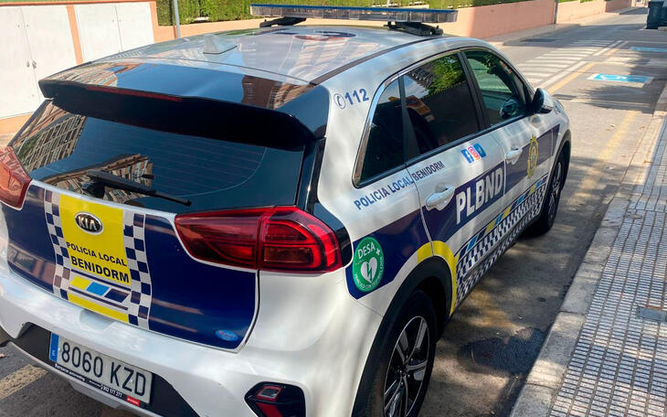 Diez vehículos de la Policía Local, equipados con un desfibrilador semiautomático 