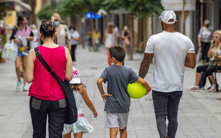Benidorm aprueba la sexta remesa de ‘Ayudas Paréntesis’, y ya ha concedido 4’2 millones de euros 