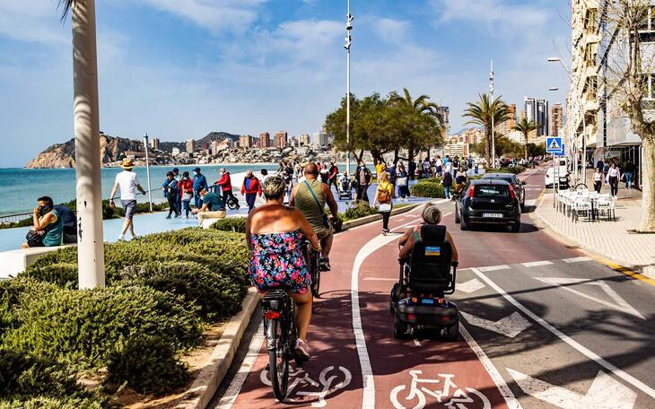 Benidorm recibe de la Diputación medio millón de euros para incrementar los recursos de Bienestar Social