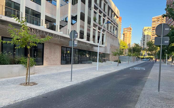 Finalizadas las obras de renovación de servicios y mejora de la movilidad y escena urbana en la calle Jaén y la avenida Europa 