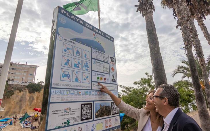 Las playas de Benidorm, más inclusivas con banderas para daltónicos