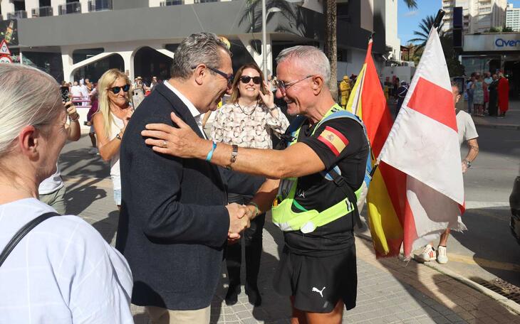 Toni Pérez, Alcalde de Benidorm y Thomas Judge.