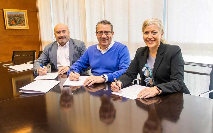 El concurso de escaparatismo navideño repartirá este año más de 11.000 euros entre los establecimientos participantes.
