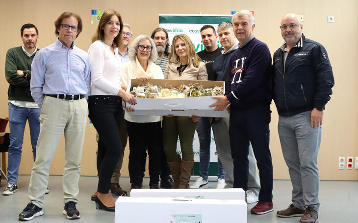 Ecovidrio entrega los premios a las tres peñas que más reciclaron durante les Festes Majors Patronals de Benidorm
