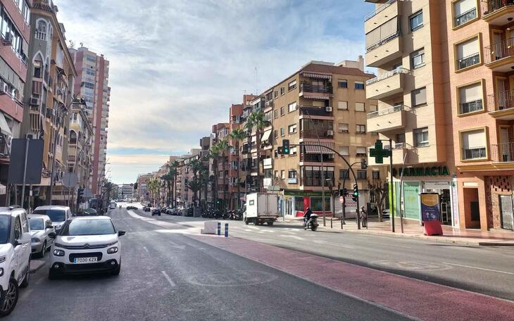 Inicio de las obras de renovación en la avenida Beniardá