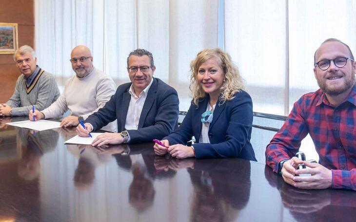 Firma de Convenio de Fiestas