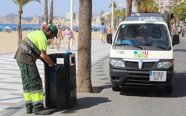 Operario de Limpieza Viaria en Benidorm.