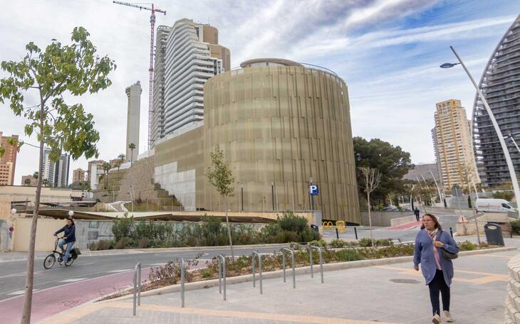 Parking de Poniente